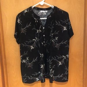 Croft&Barrow Woman’s size XXL Pintucked 1/2 Buttoned Blouse #3